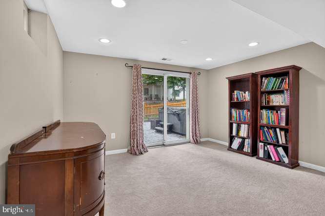 BARRINGTON - Residential