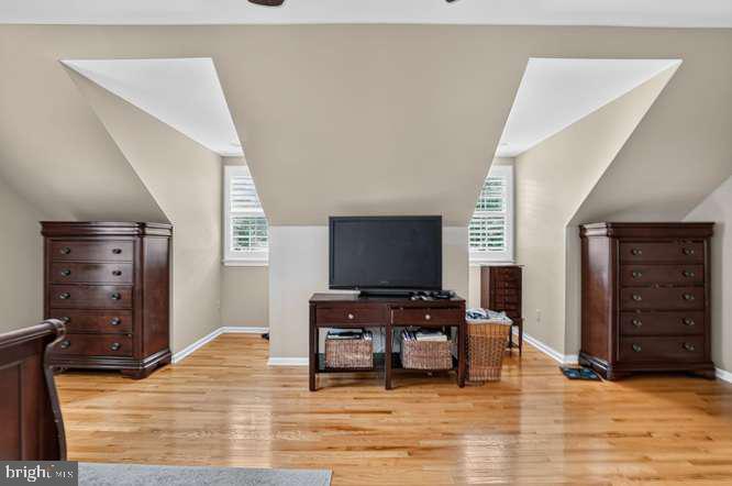 BARRINGTON - Residential