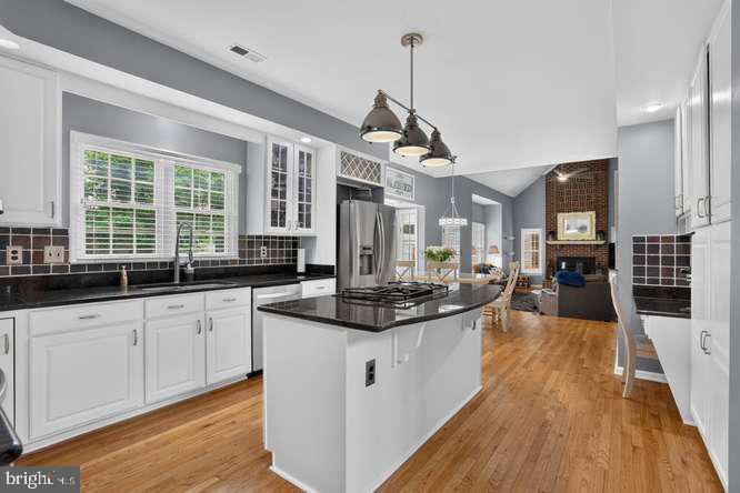 BARRINGTON - Residential