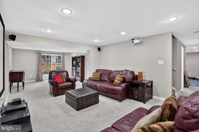 BARRINGTON - Residential