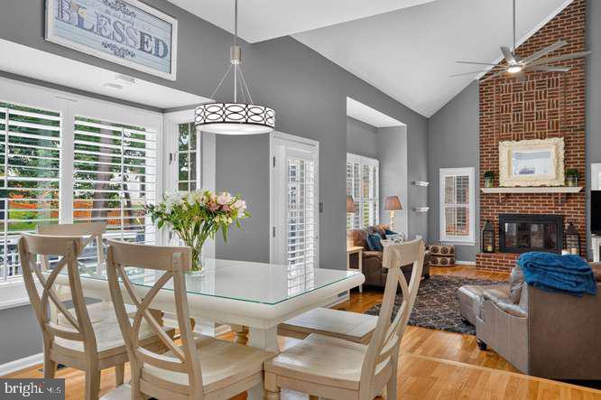 BARRINGTON - Residential