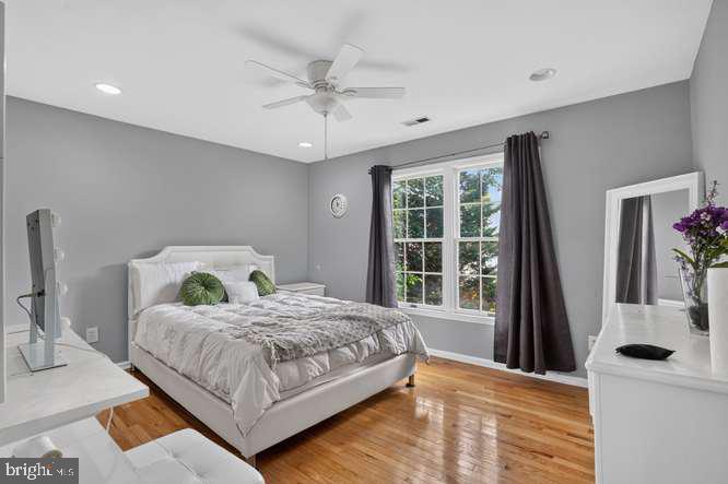 BARRINGTON - Residential