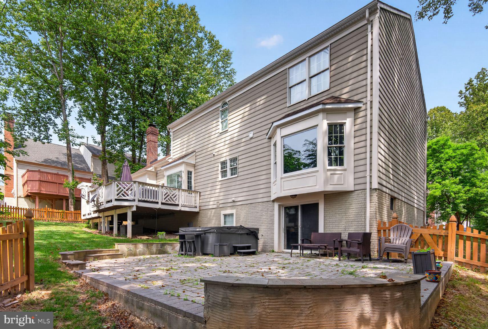 BARRINGTON - Residential