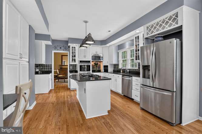 BARRINGTON - Residential
