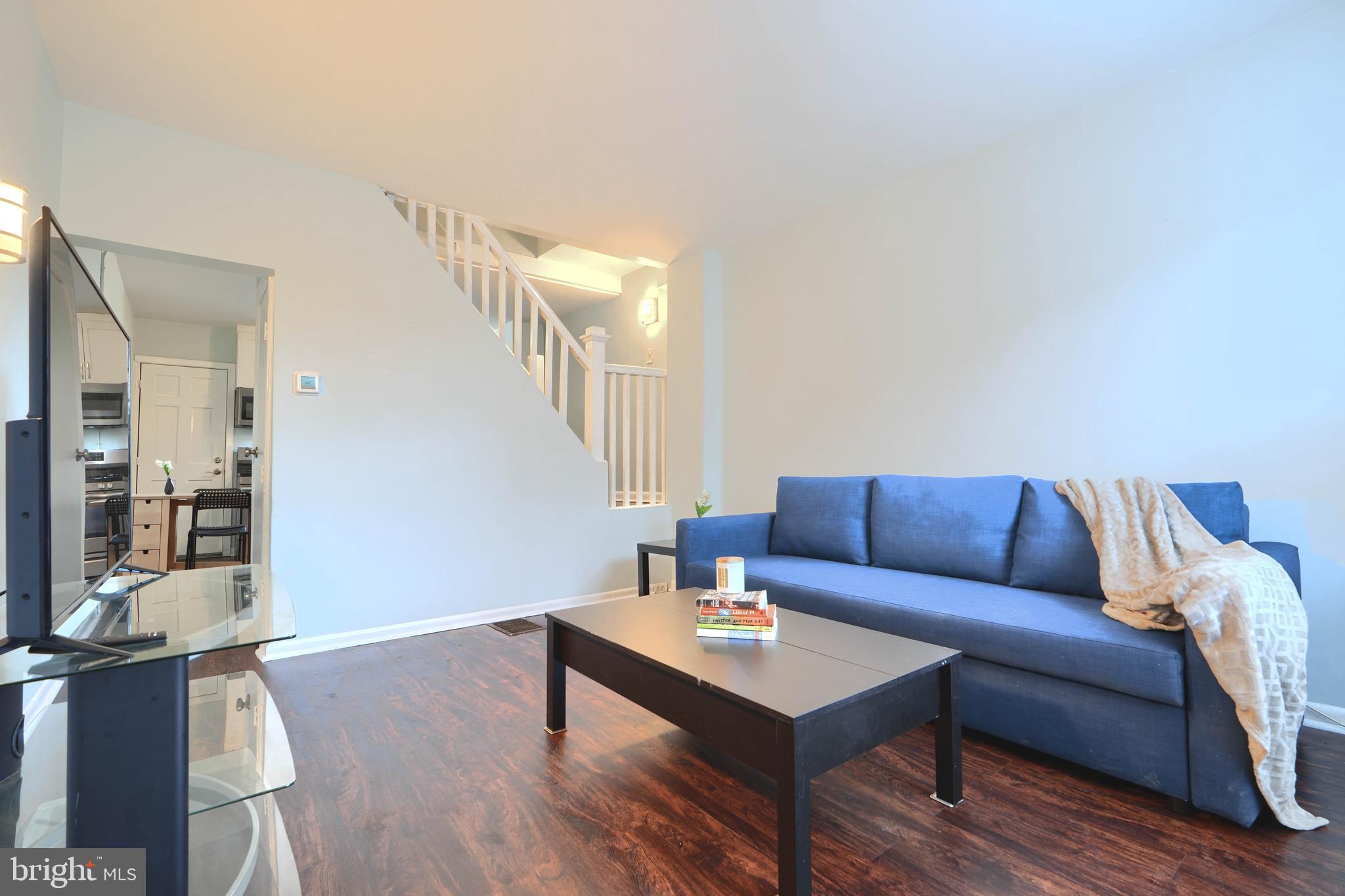 HIGHLANDTOWN - Residential