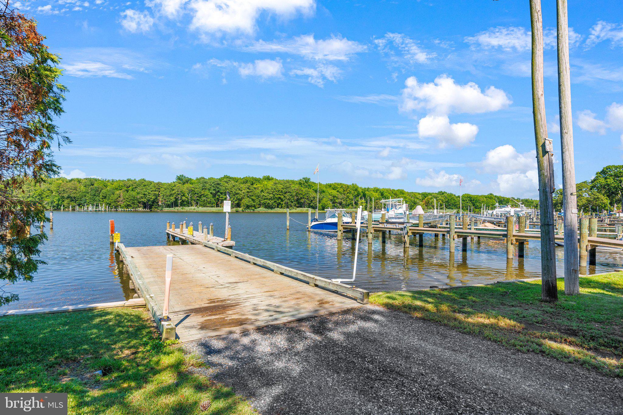 LONG POINT - Residential