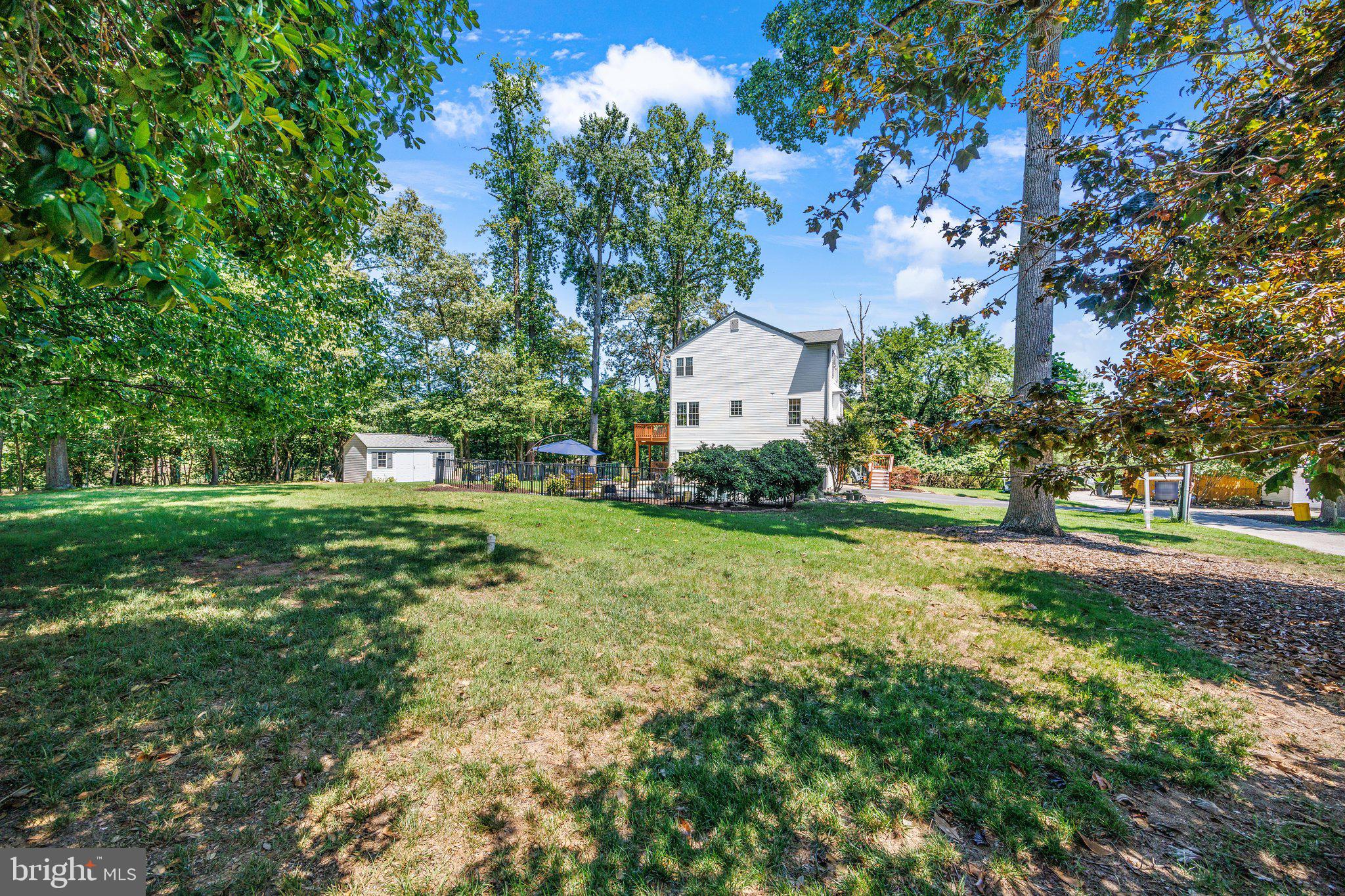 LONG POINT - Residential