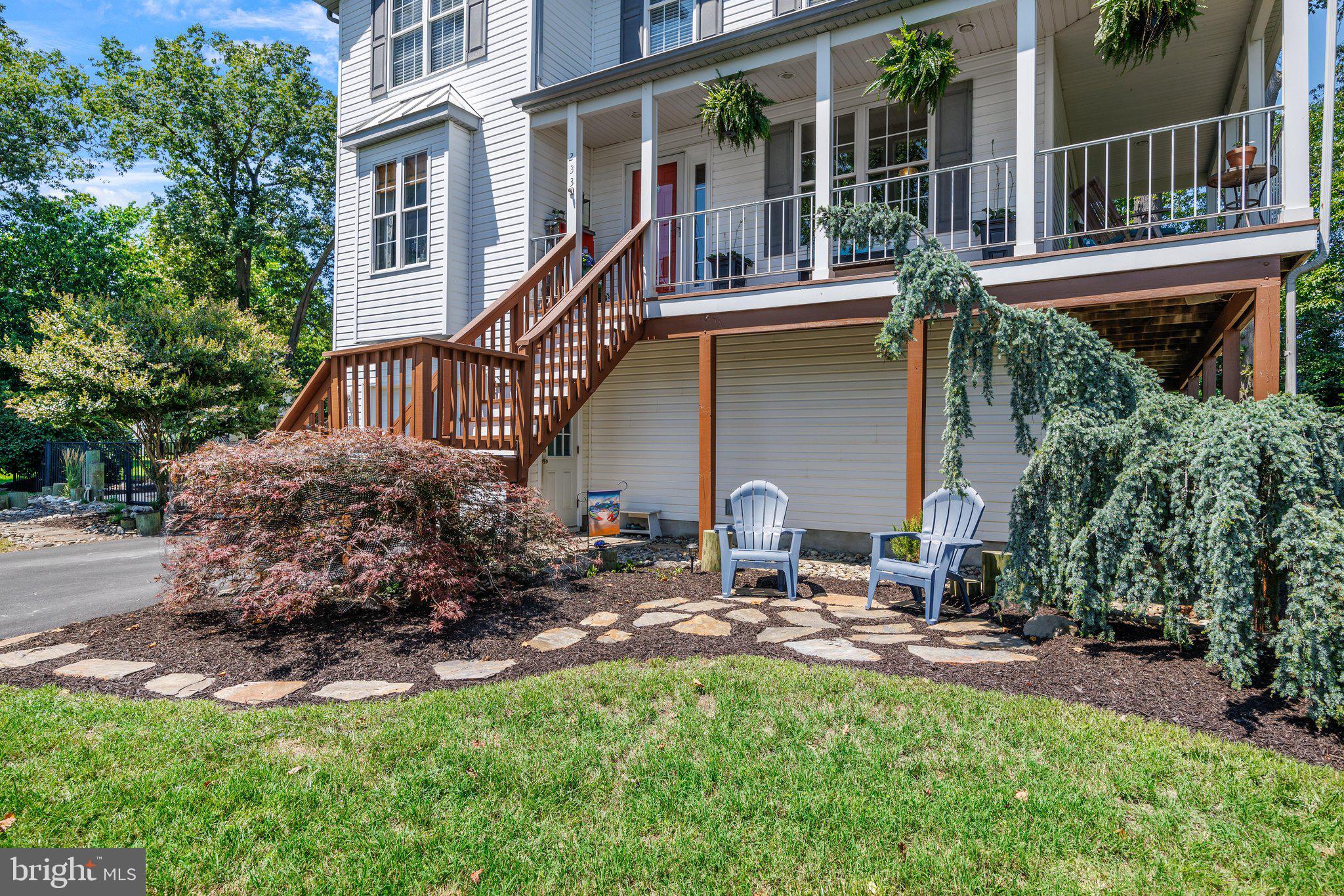 LONG POINT - Residential