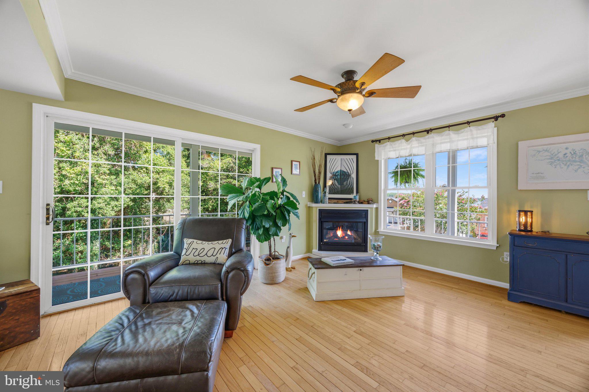 LONG POINT - Residential