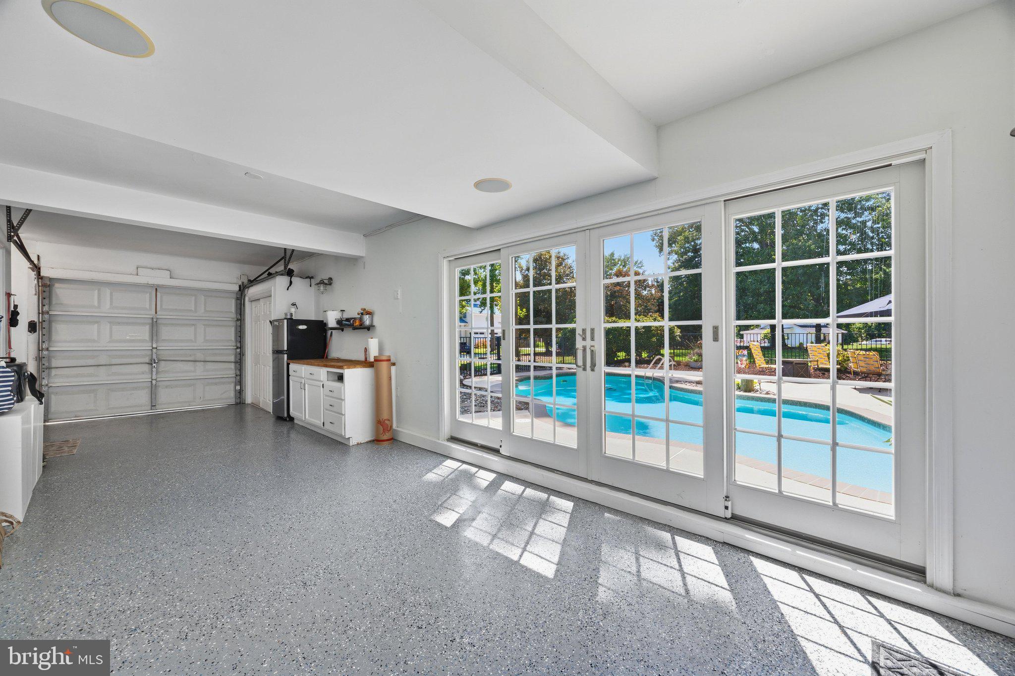 LONG POINT - Residential