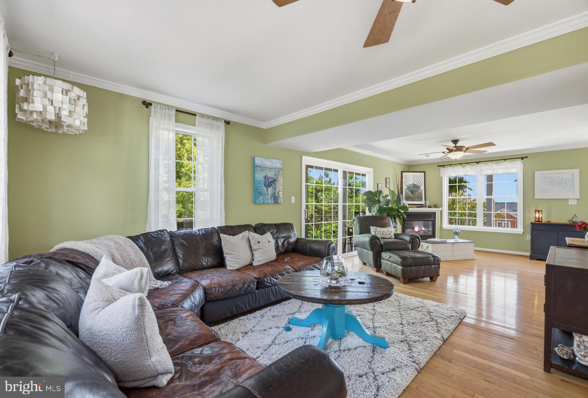 LONG POINT - Residential