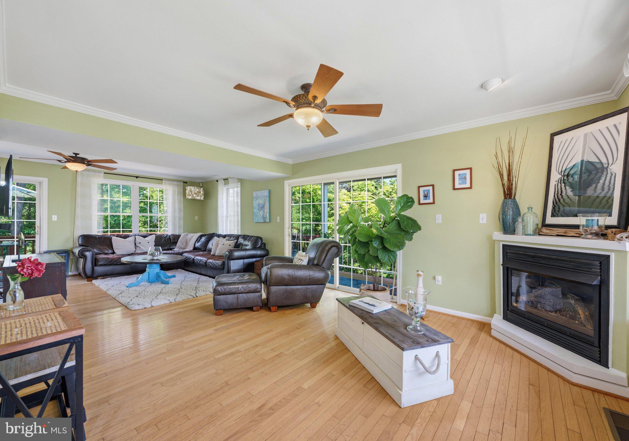 LONG POINT - Residential