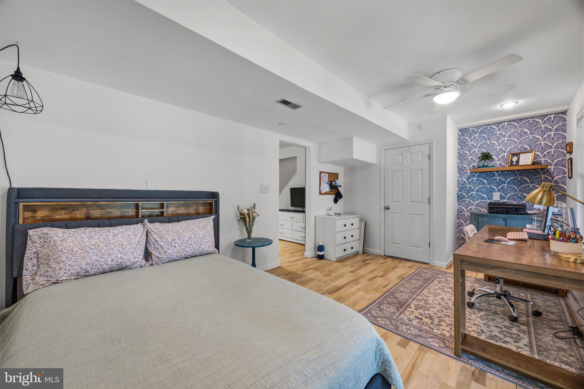 LONG POINT - Residential