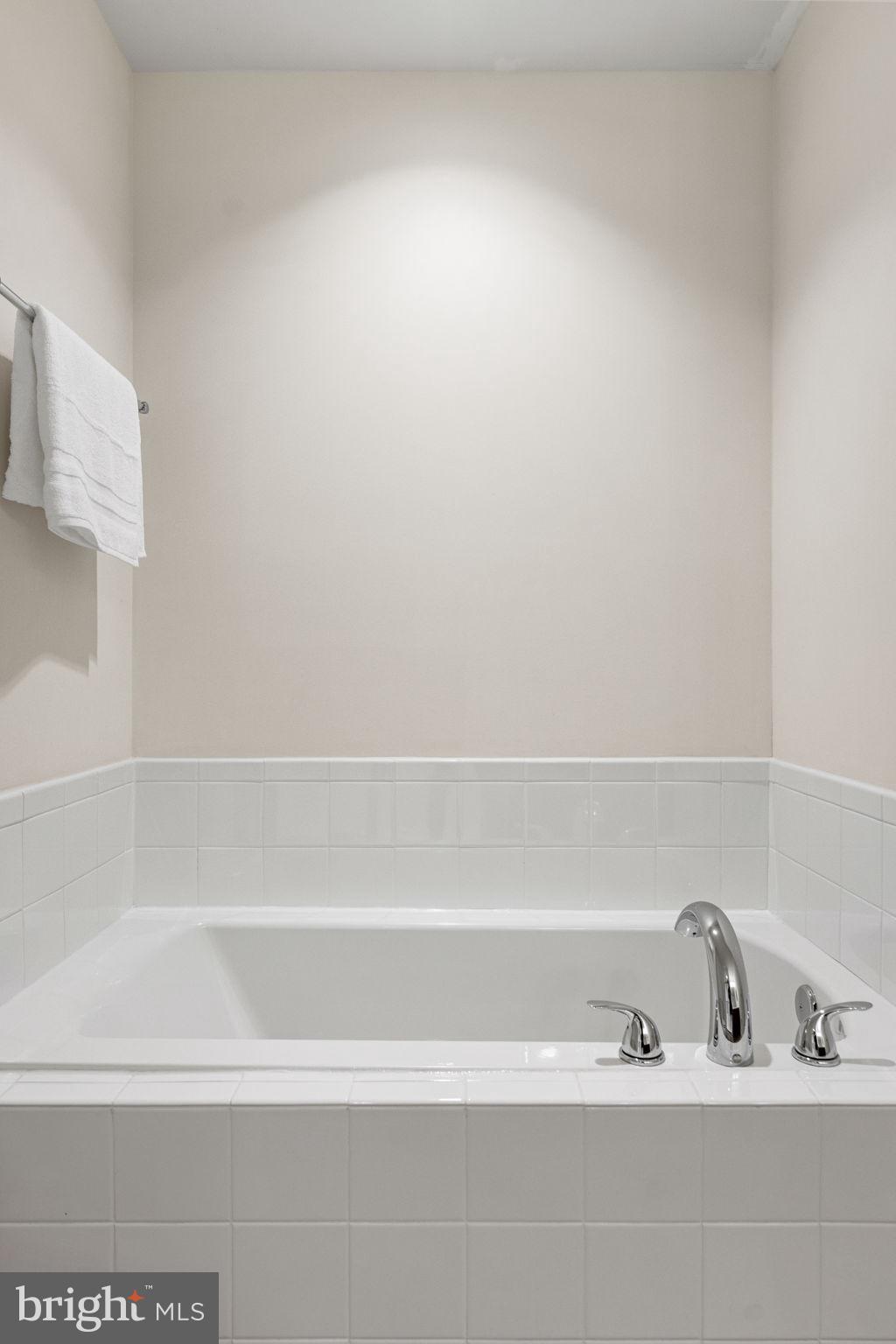 BRIAR RUN - Residential