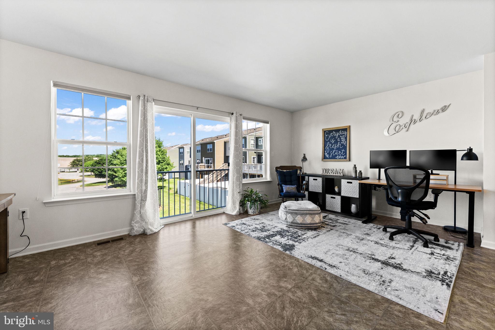 BRIAR RUN - Residential
