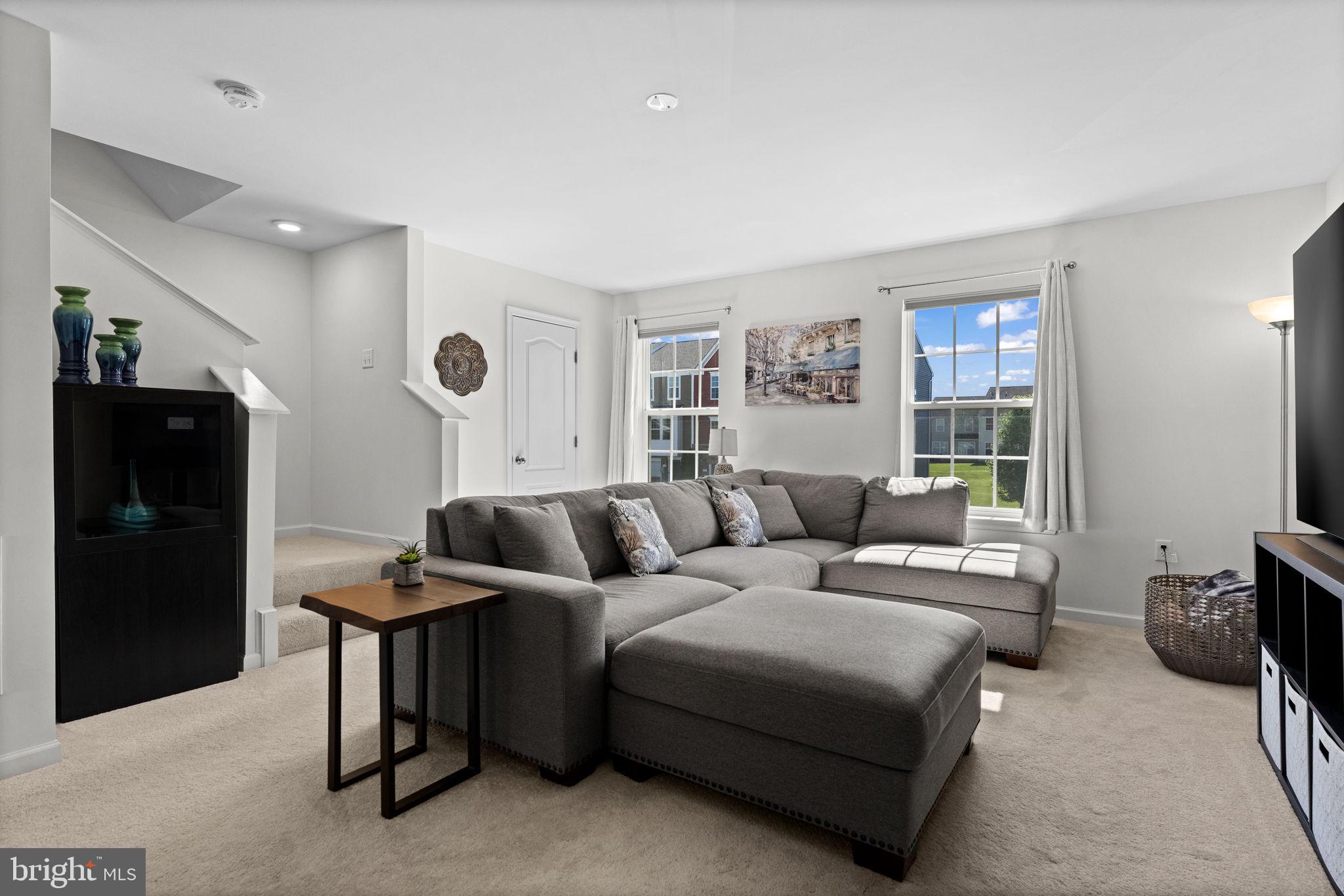 BRIAR RUN - Residential