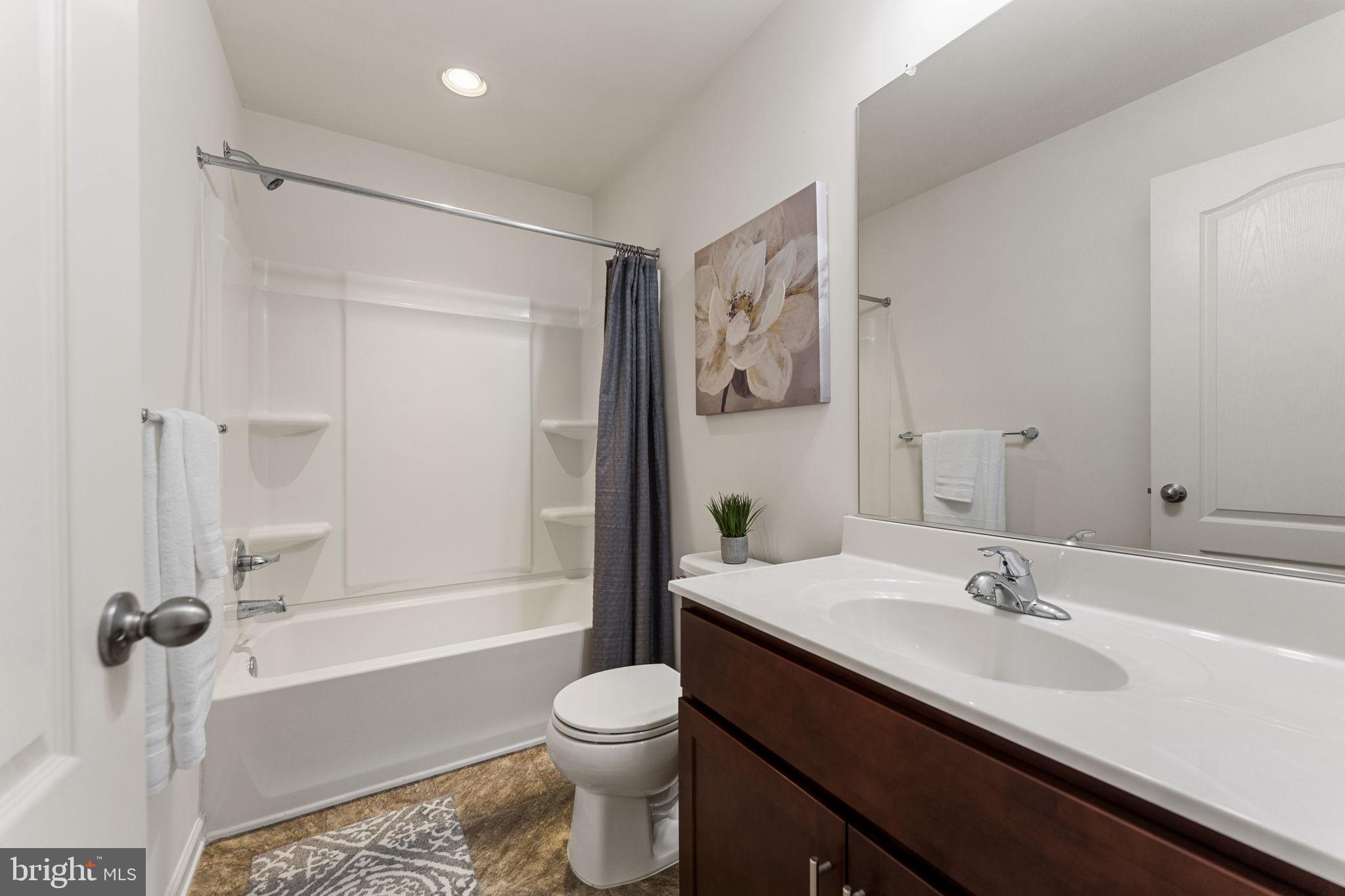 BRIAR RUN - Residential