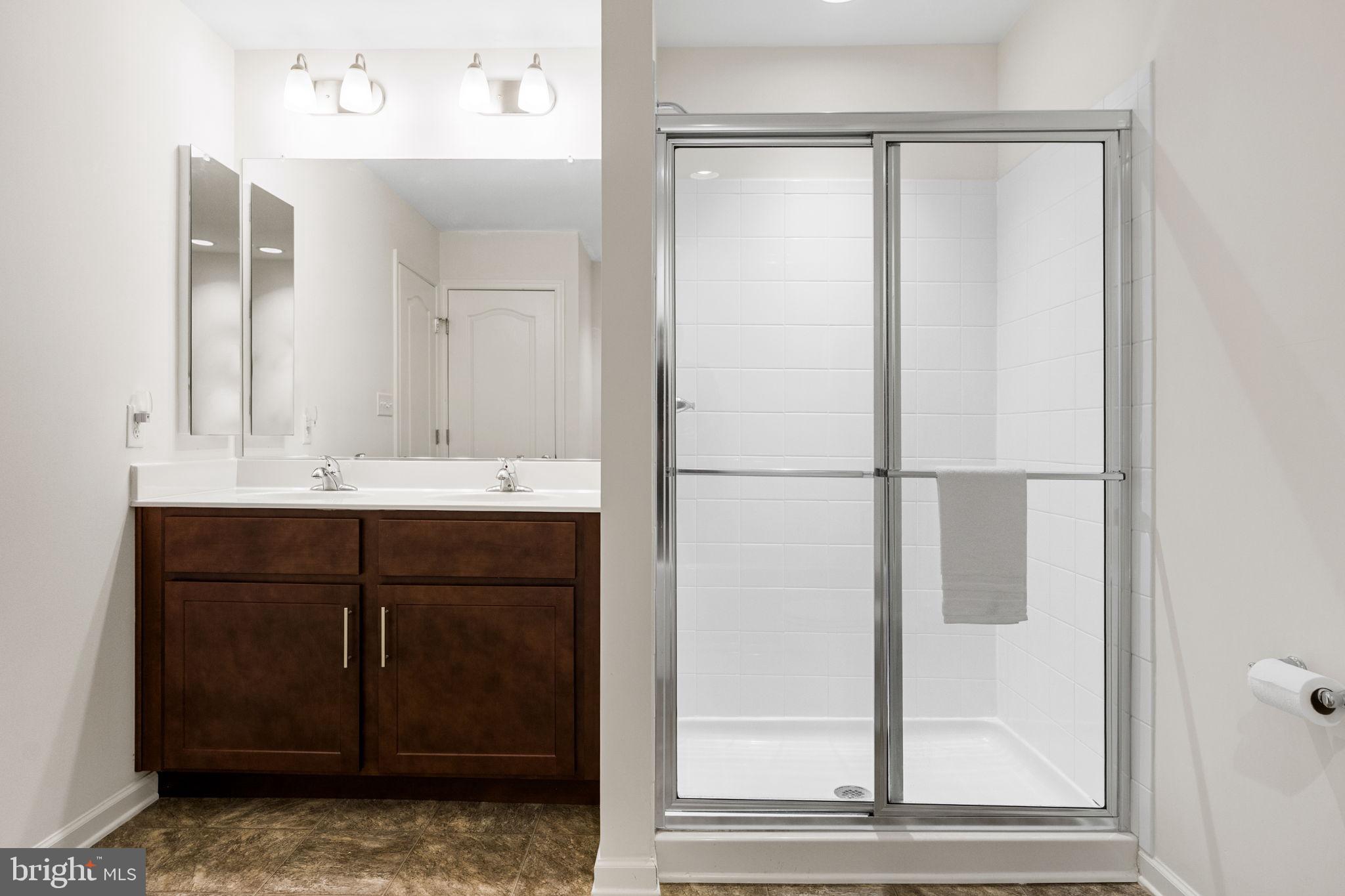 BRIAR RUN - Residential