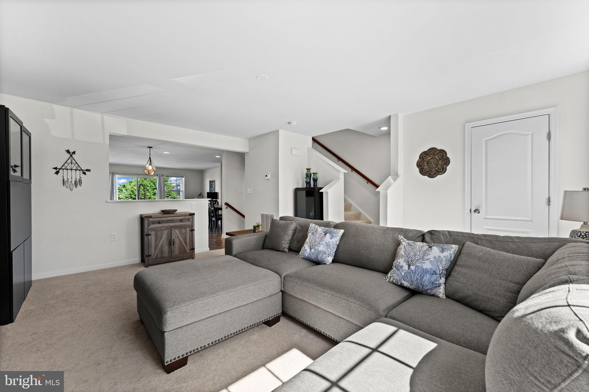 BRIAR RUN - Residential