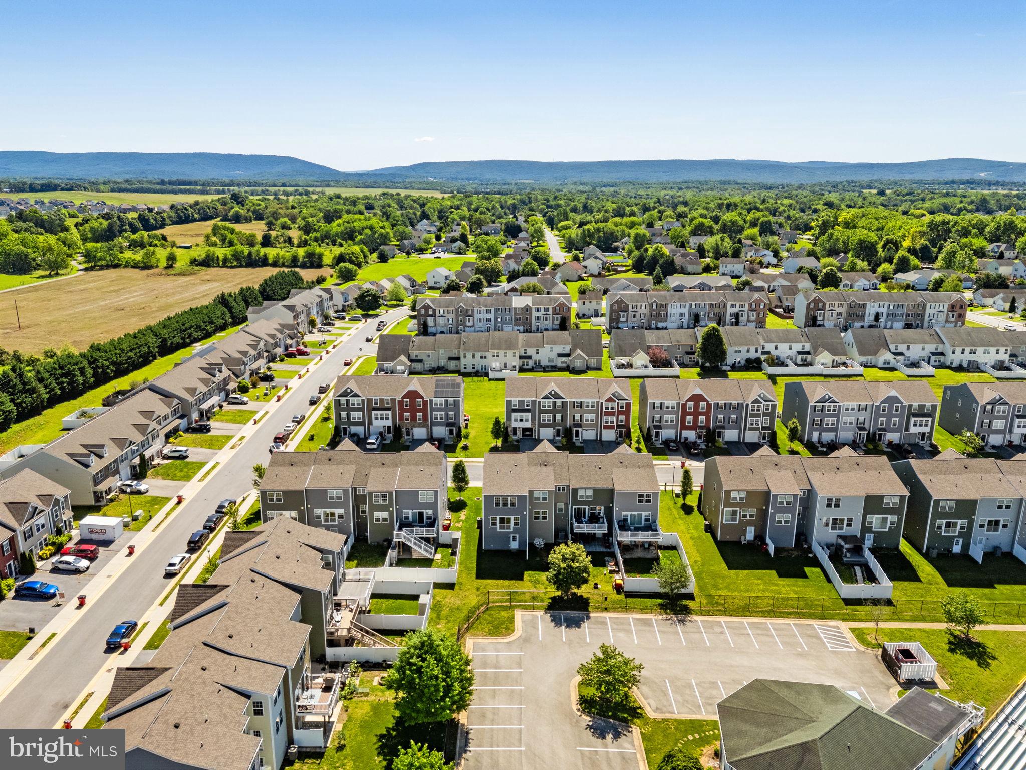 BRIAR RUN - Residential