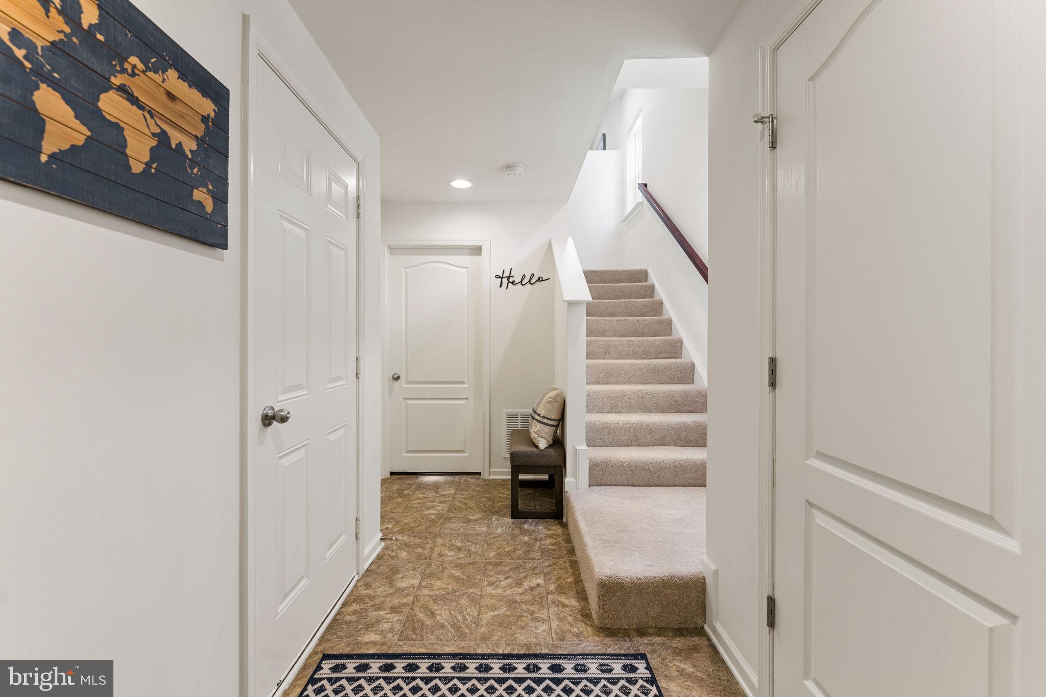 BRIAR RUN - Residential