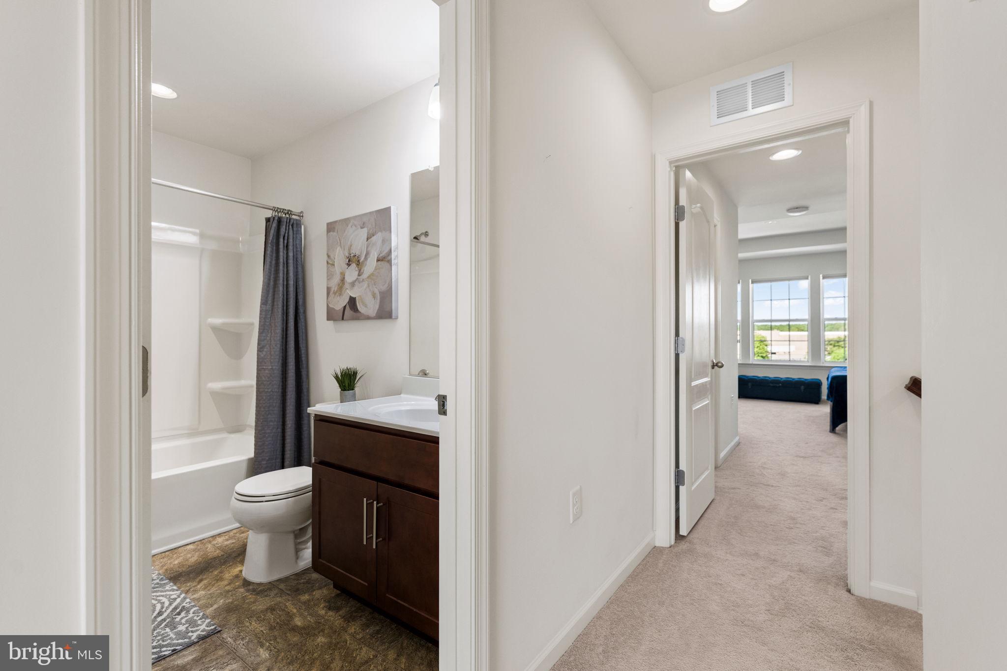 BRIAR RUN - Residential