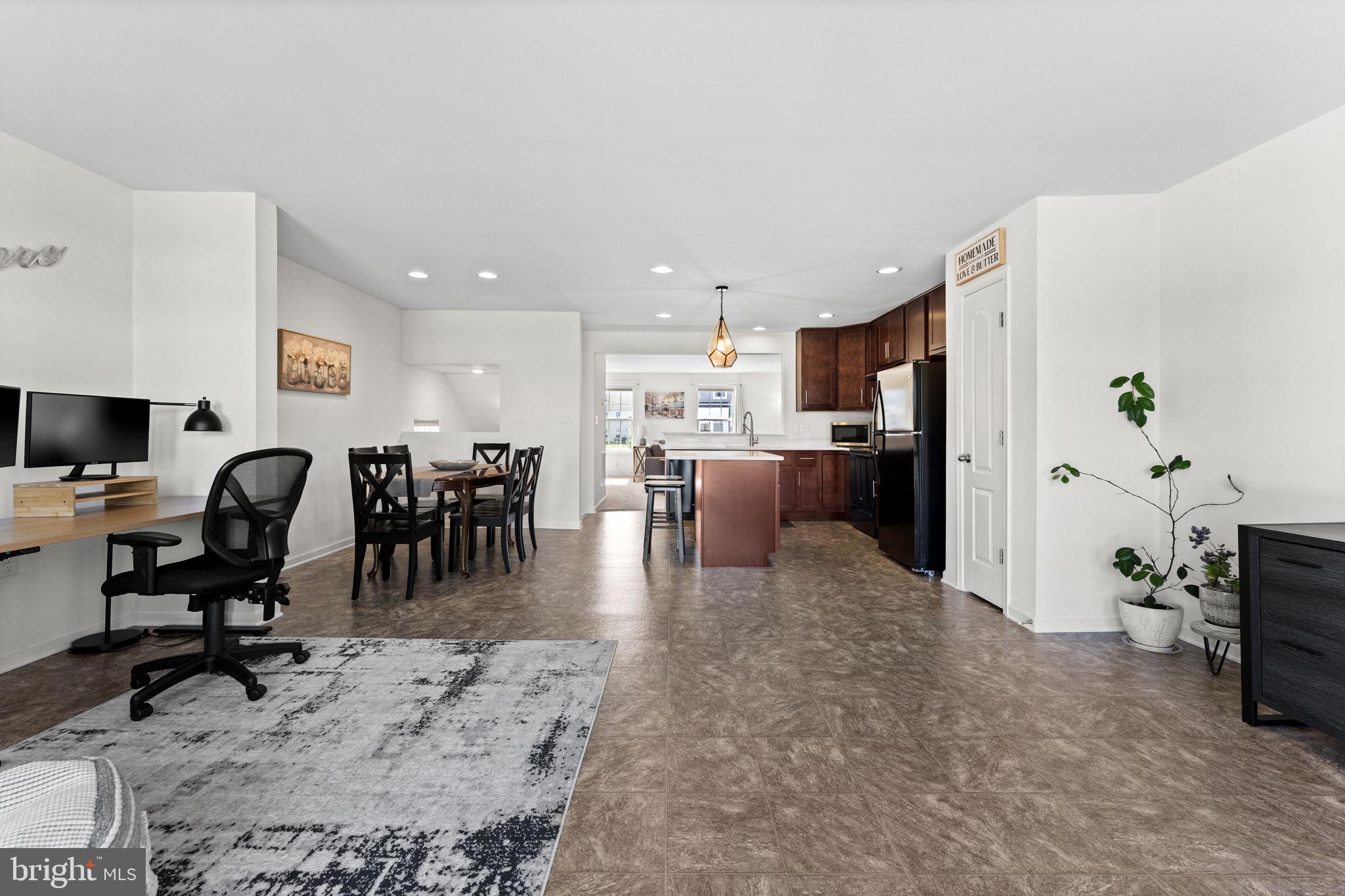 BRIAR RUN - Residential