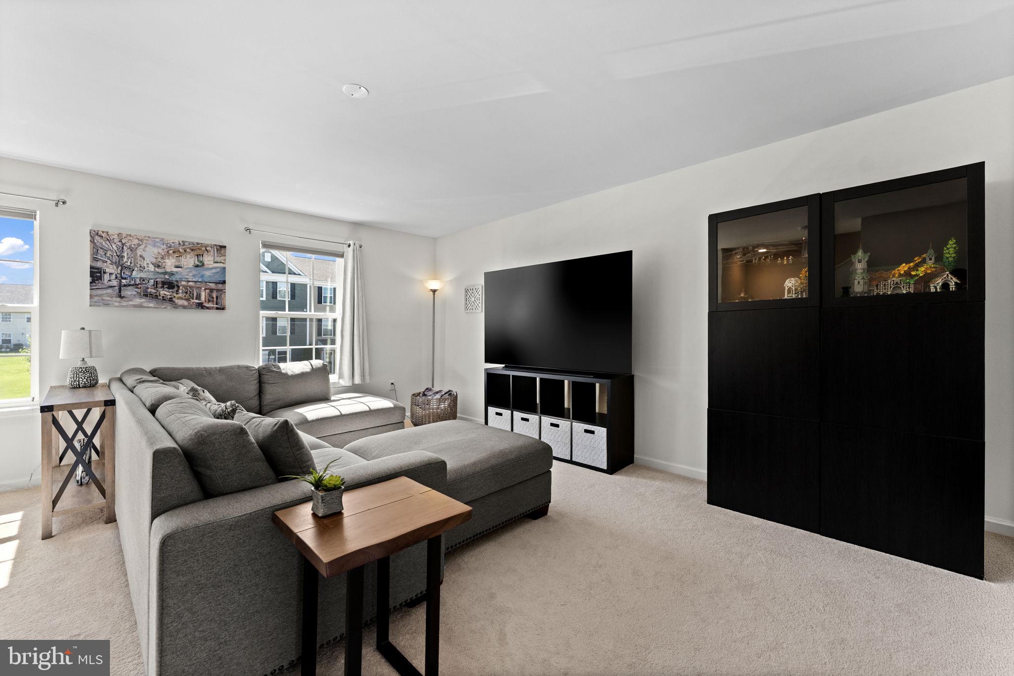 BRIAR RUN - Residential