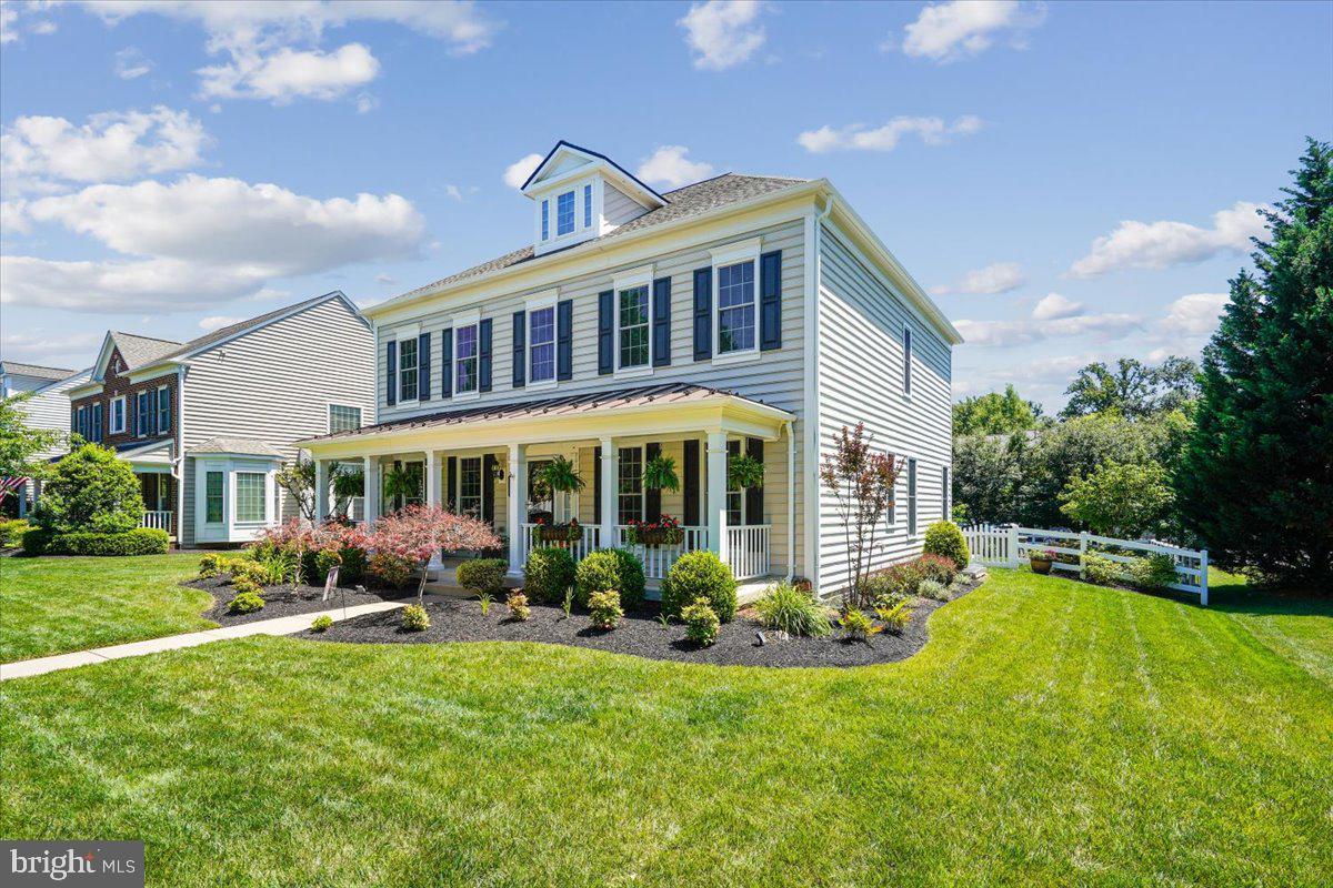 RED CEDAR MIDDLE VILLAGE - Residential