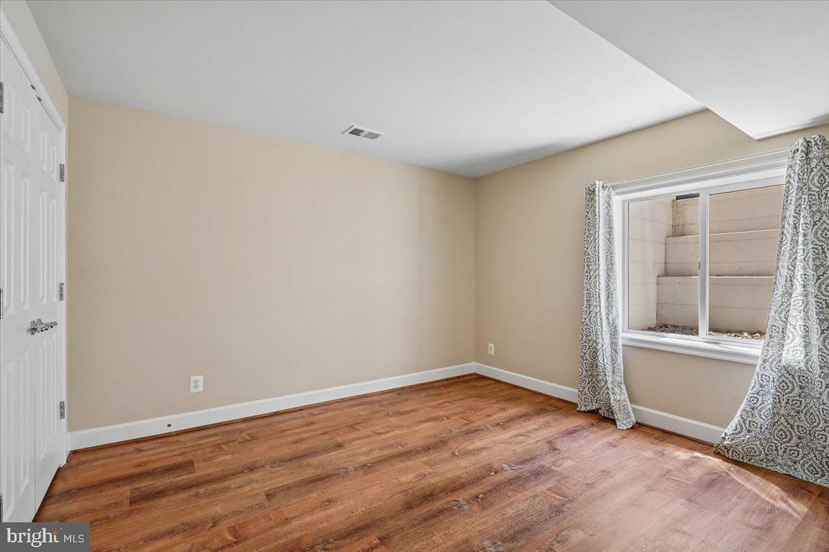 RED CEDAR MIDDLE VILLAGE - Residential