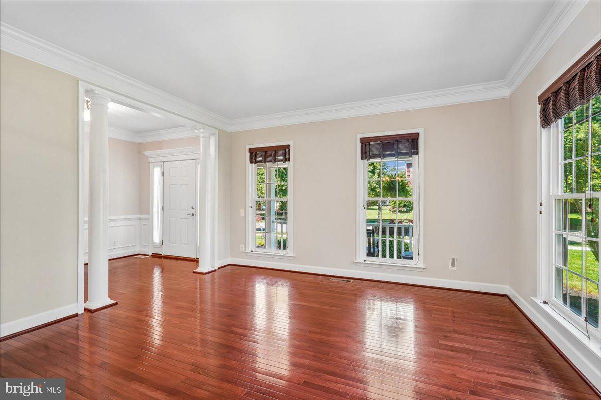RED CEDAR MIDDLE VILLAGE - Residential
