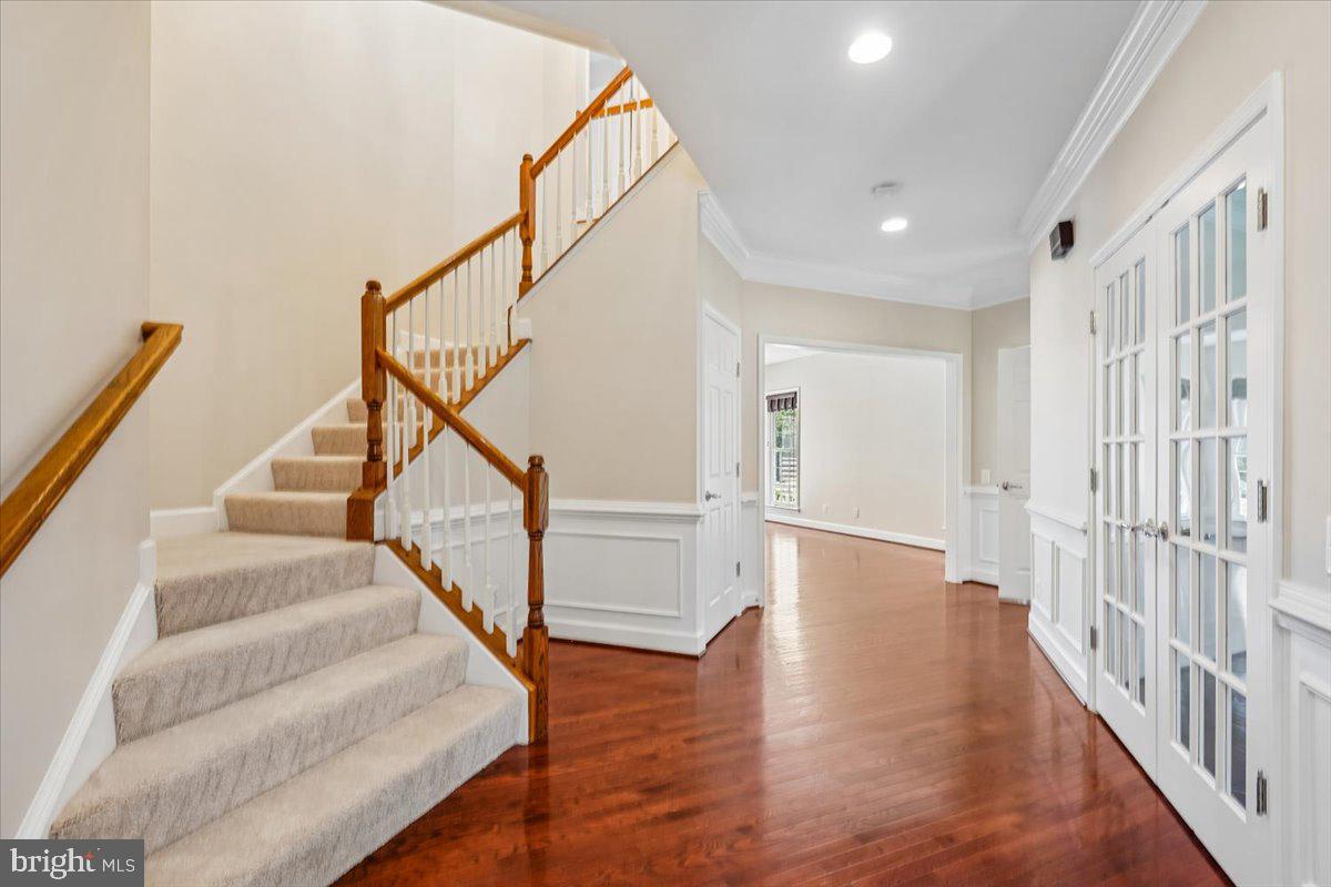 RED CEDAR MIDDLE VILLAGE - Residential