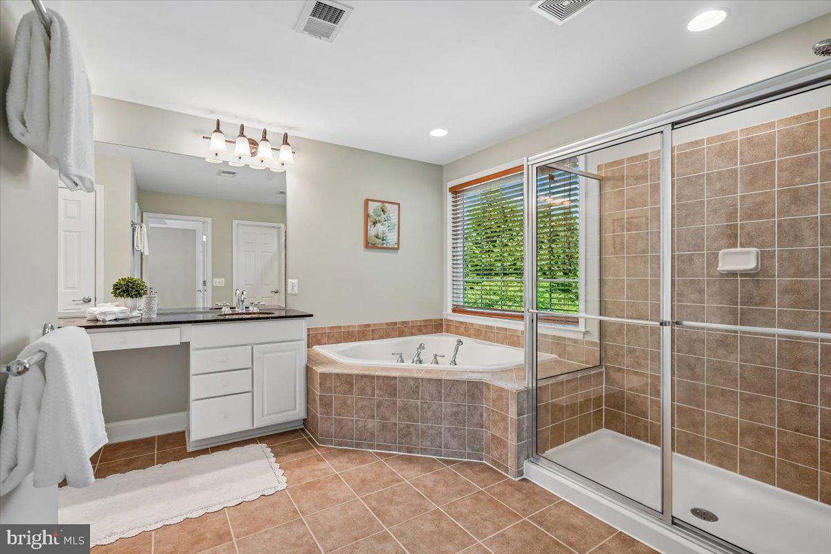 RED CEDAR MIDDLE VILLAGE - Residential
