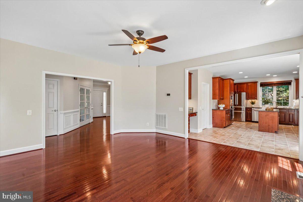 RED CEDAR MIDDLE VILLAGE - Residential