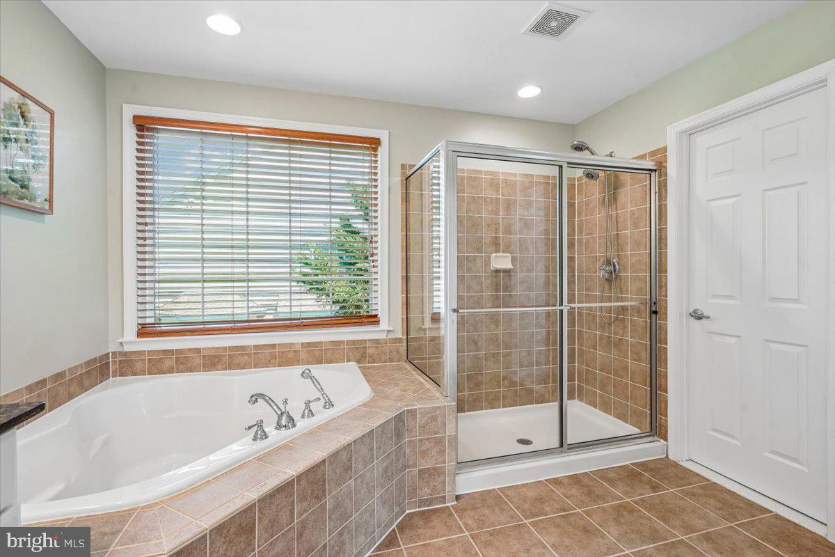 RED CEDAR MIDDLE VILLAGE - Residential