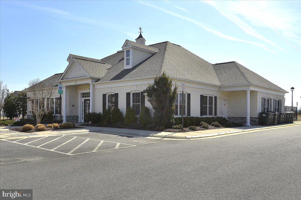 RED CEDAR MIDDLE VILLAGE - Residential