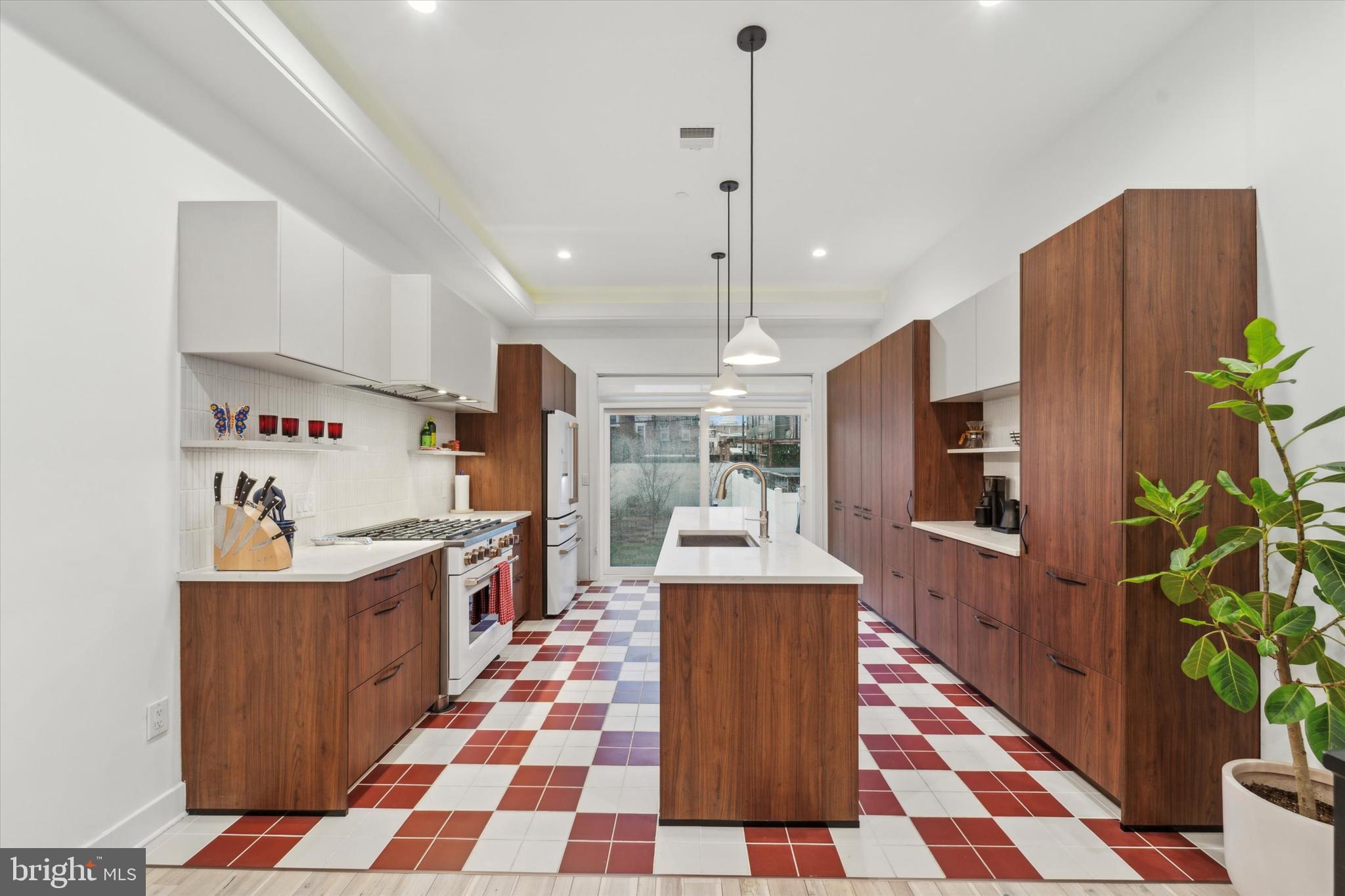 FISHTOWN - Residential