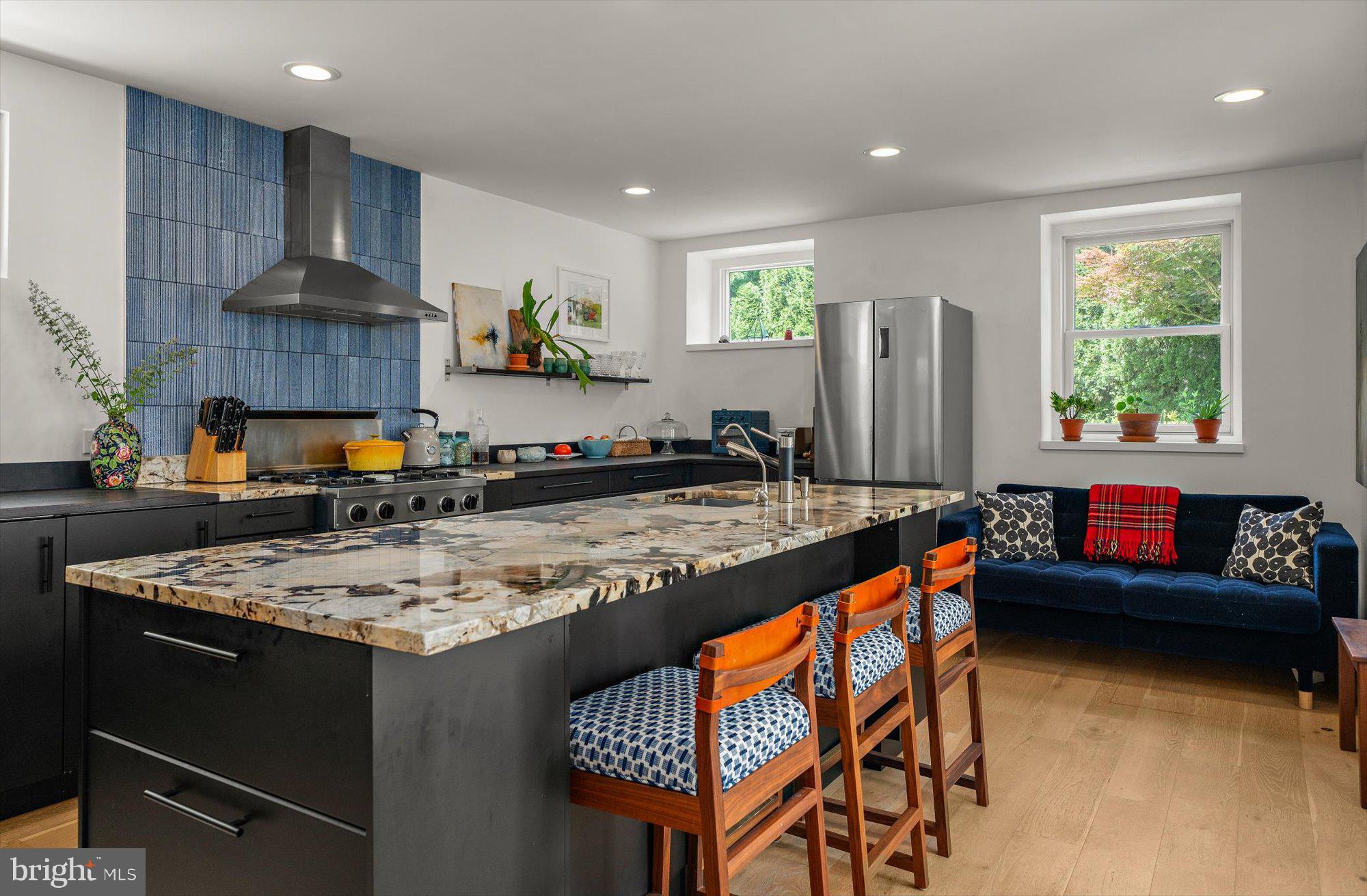SPRING VALLEY - Residential