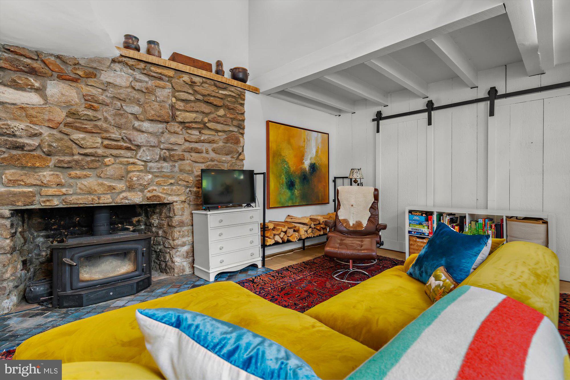 SPRING VALLEY - Residential