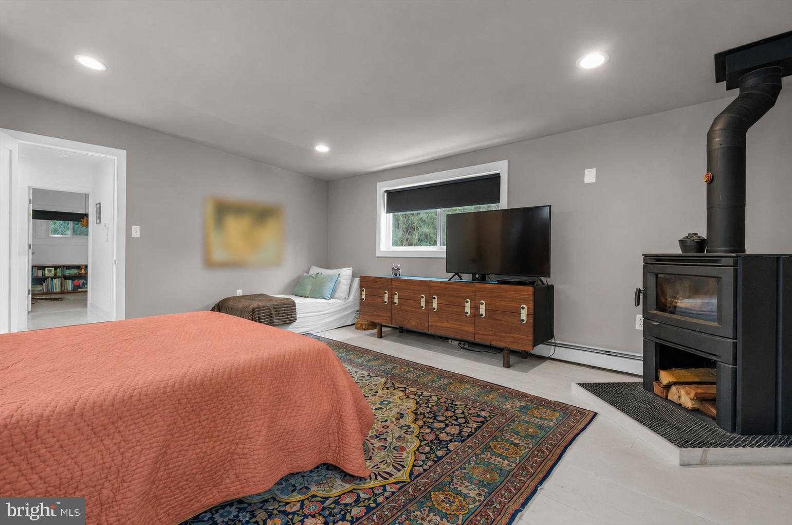 SPRING VALLEY - Residential
