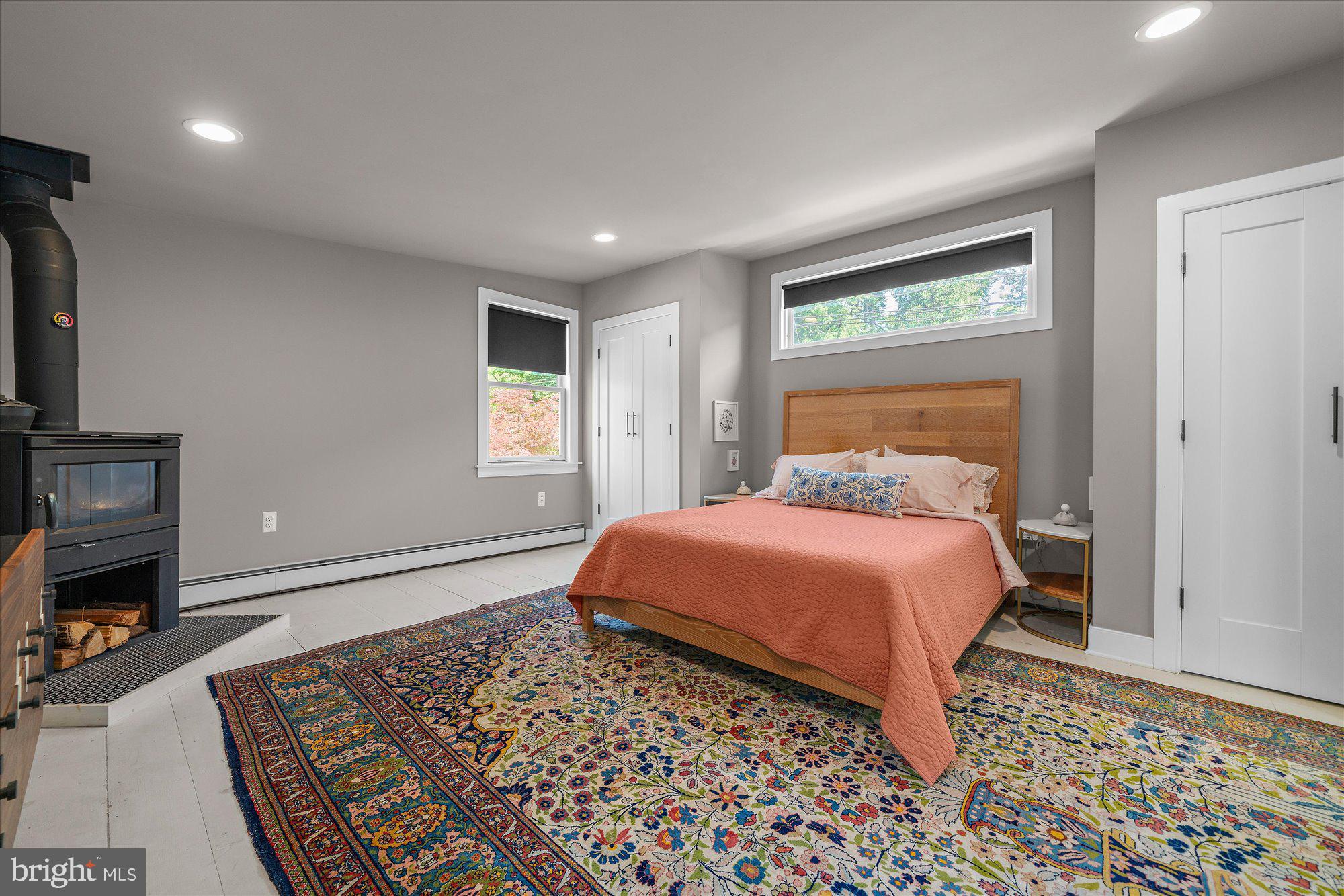 SPRING VALLEY - Residential
