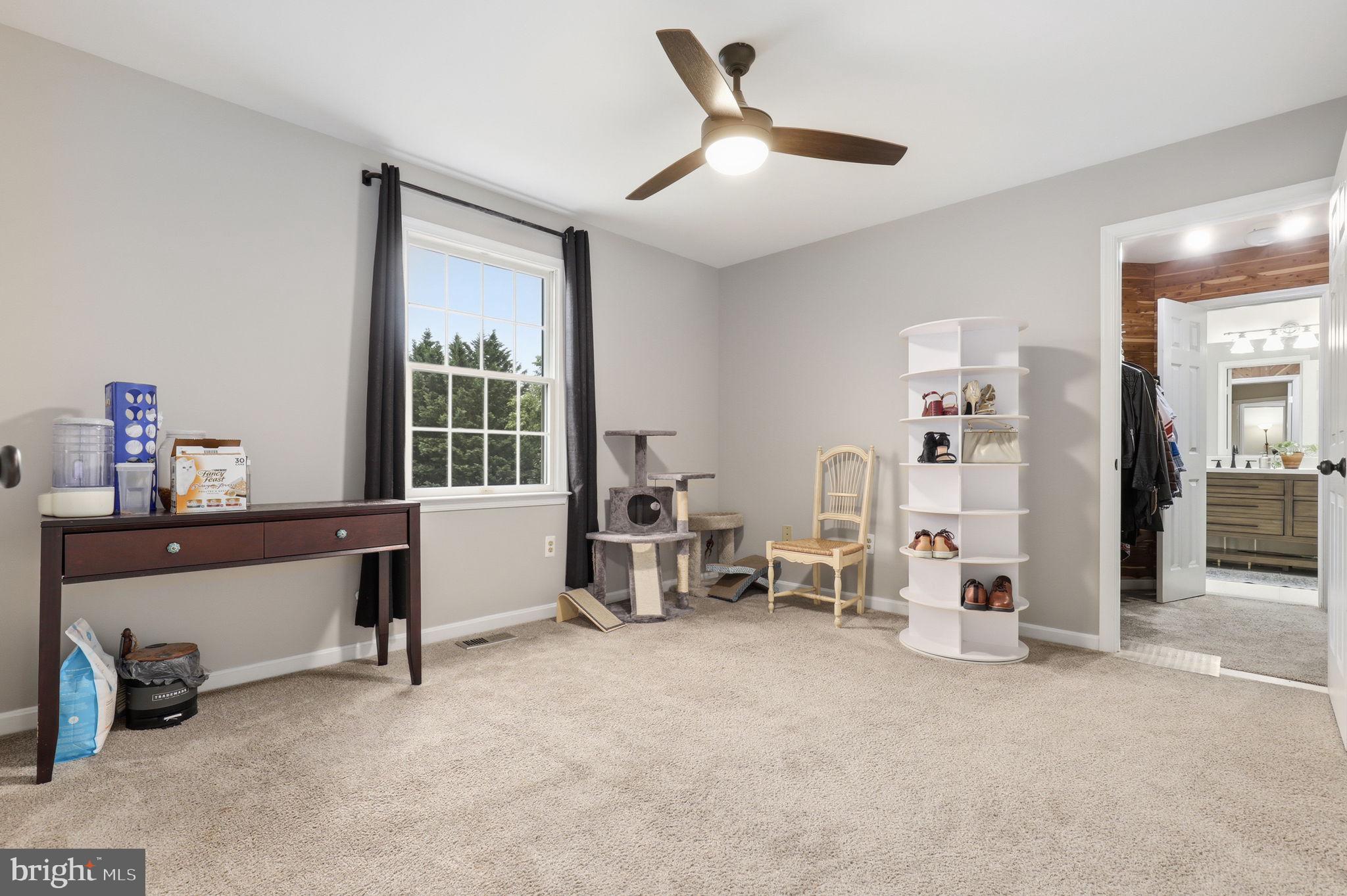 BUCKINGHAM HILLS - Residential