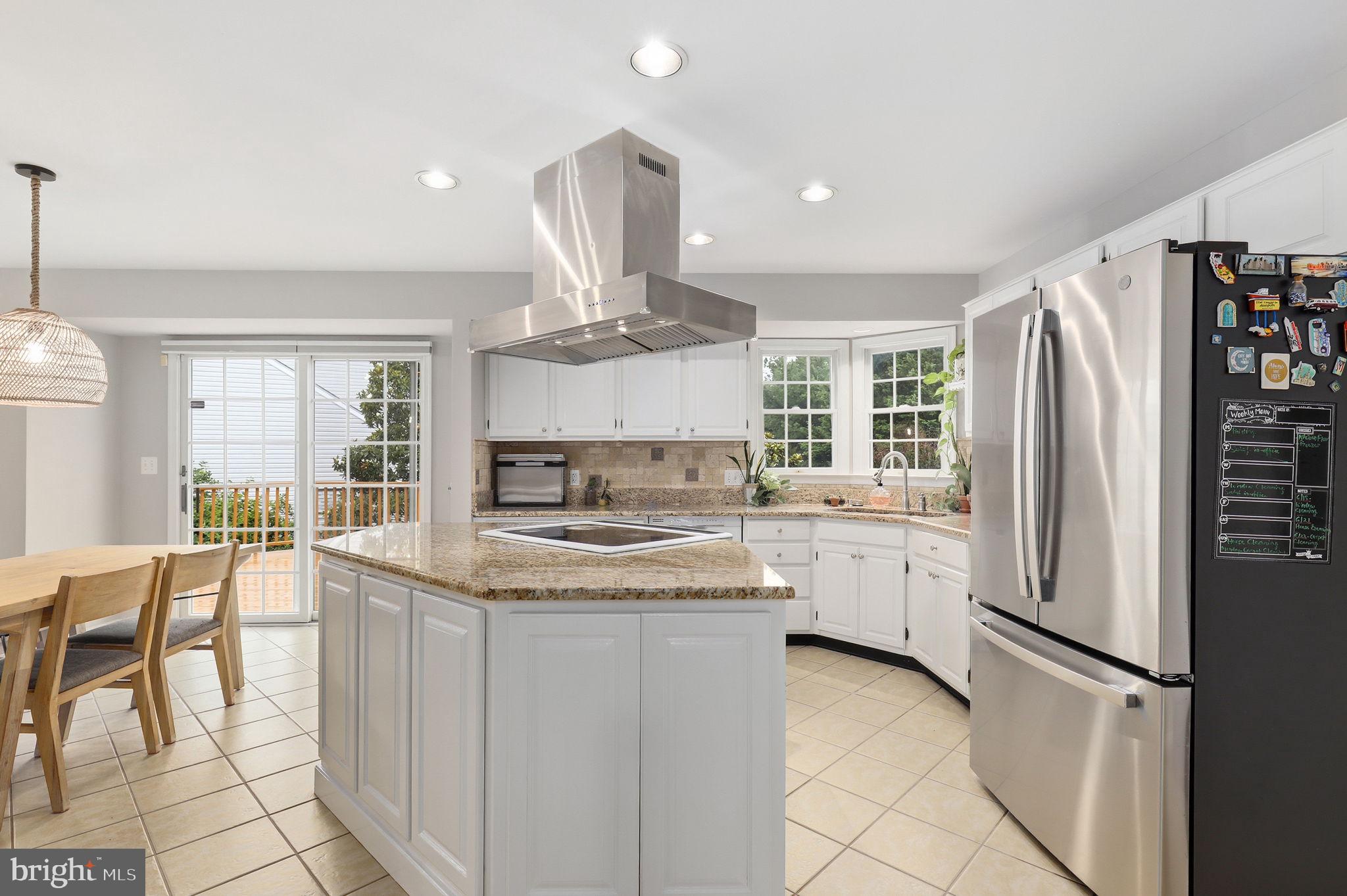BUCKINGHAM HILLS - Residential