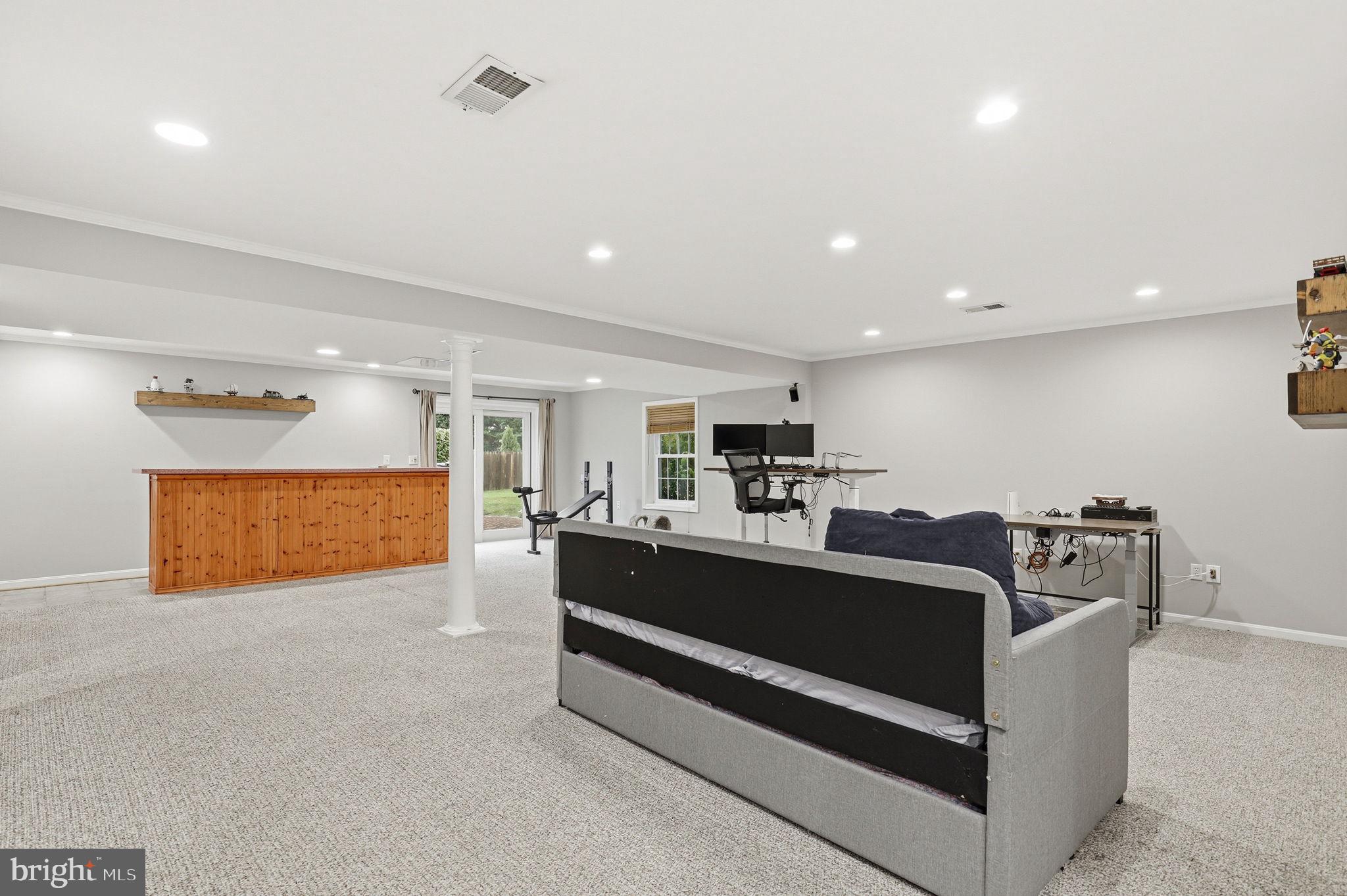 BUCKINGHAM HILLS - Residential