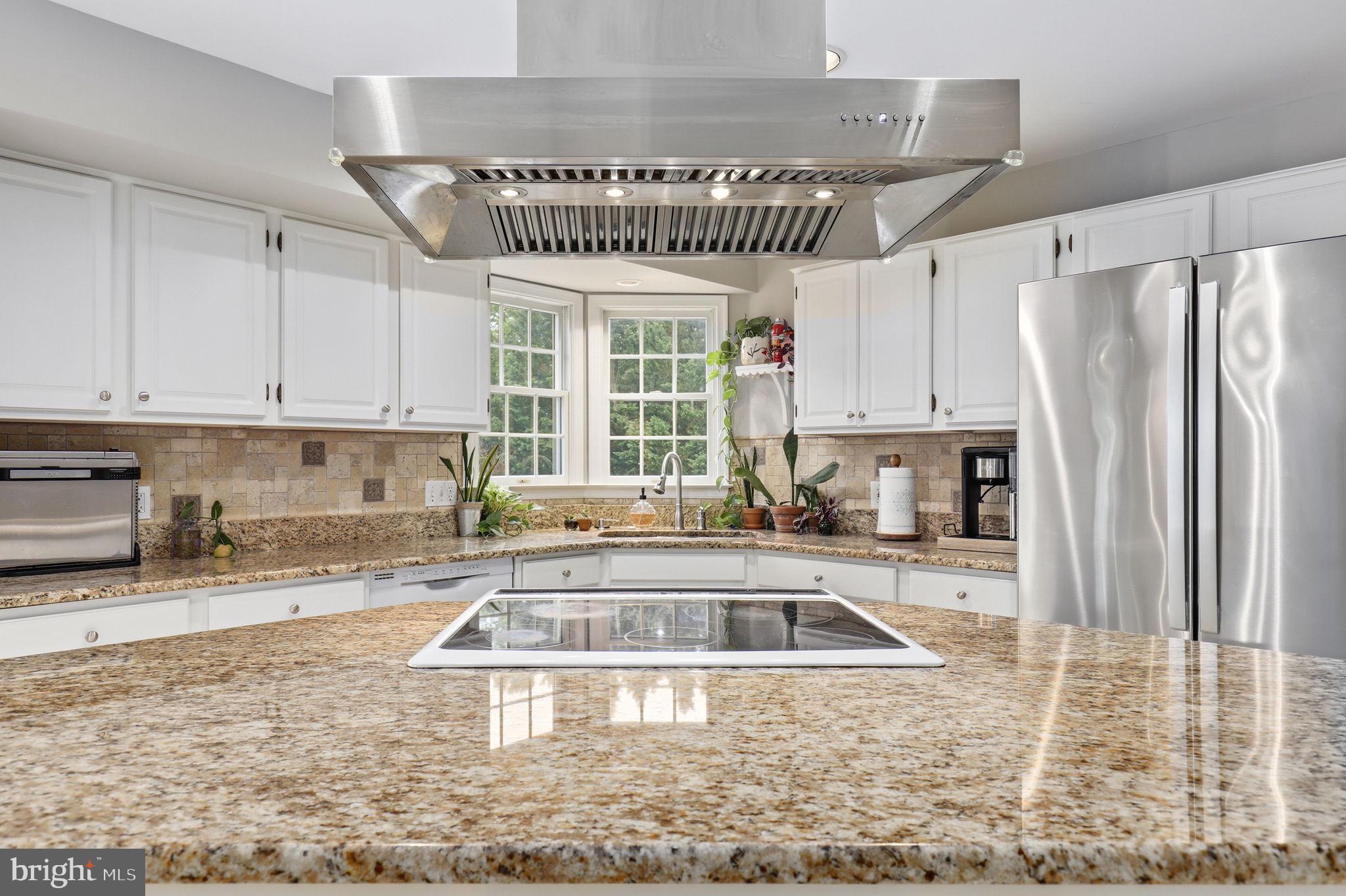 BUCKINGHAM HILLS - Residential