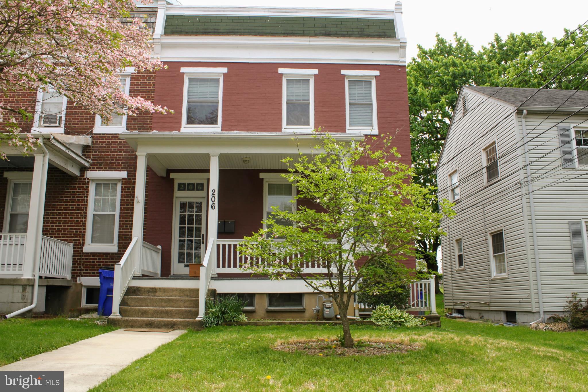 Adorable second floor apartment with 2 bedrooms and one bath.  Hardwood floors, very nice kitchen including dishwasher and washer and dryer.  Apartment has been freshly painted!   Walk to downtown to shopping and restaurants.    NO PETS.