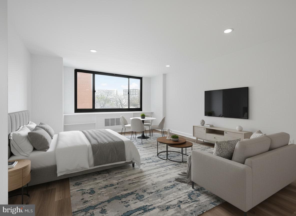 RIVER PLACE SOUTH - Residential