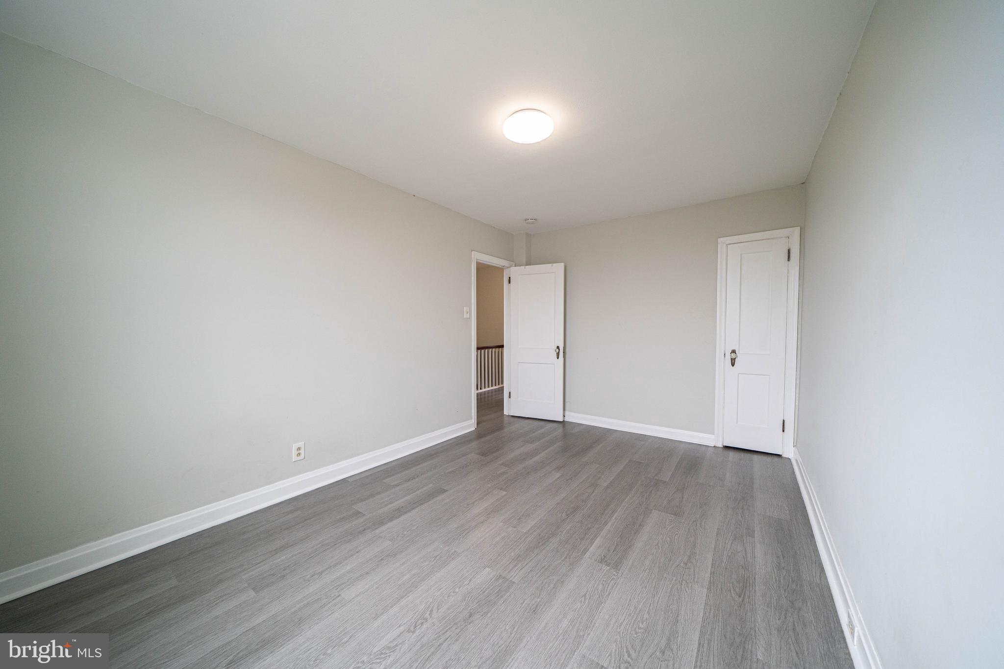 MAYFAIR - Residential