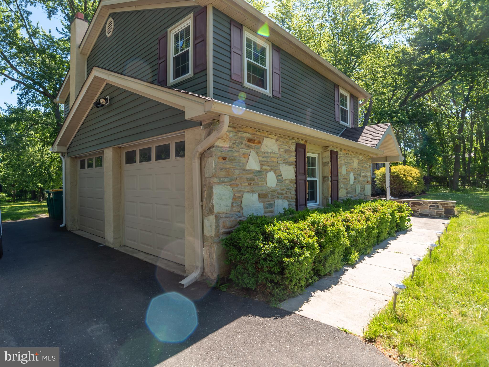 TWIN BROOK ESTS - Residential