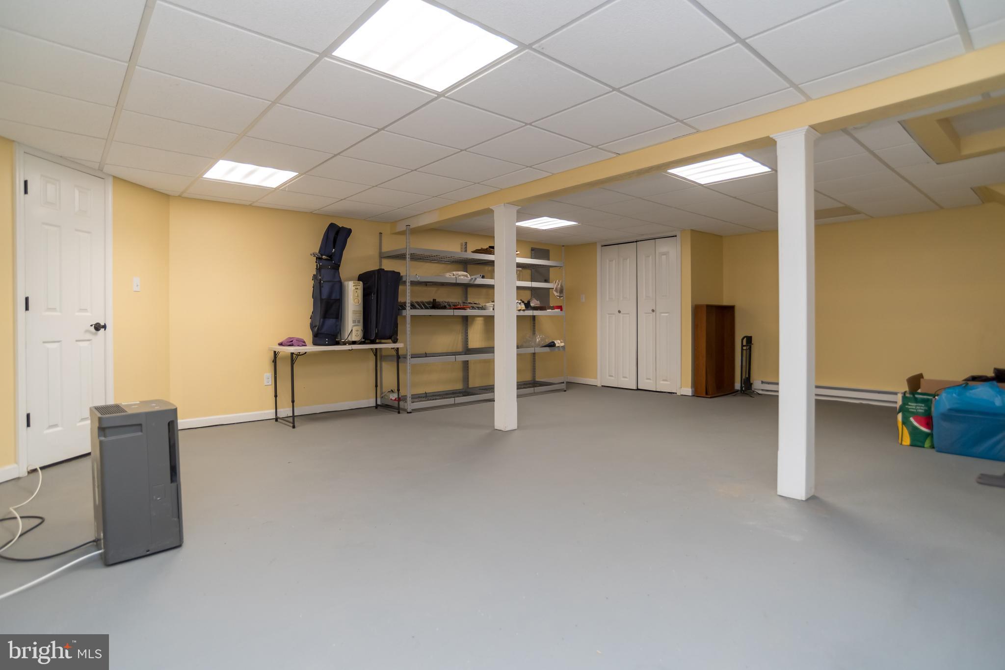 TWIN BROOK ESTS - Residential
